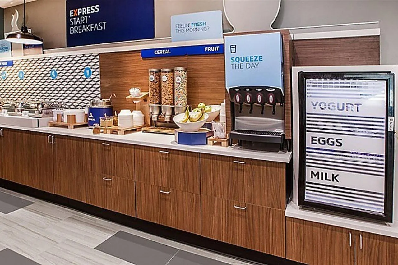 Holiday Inn Express New York City Chelsea By Ihg 3*,