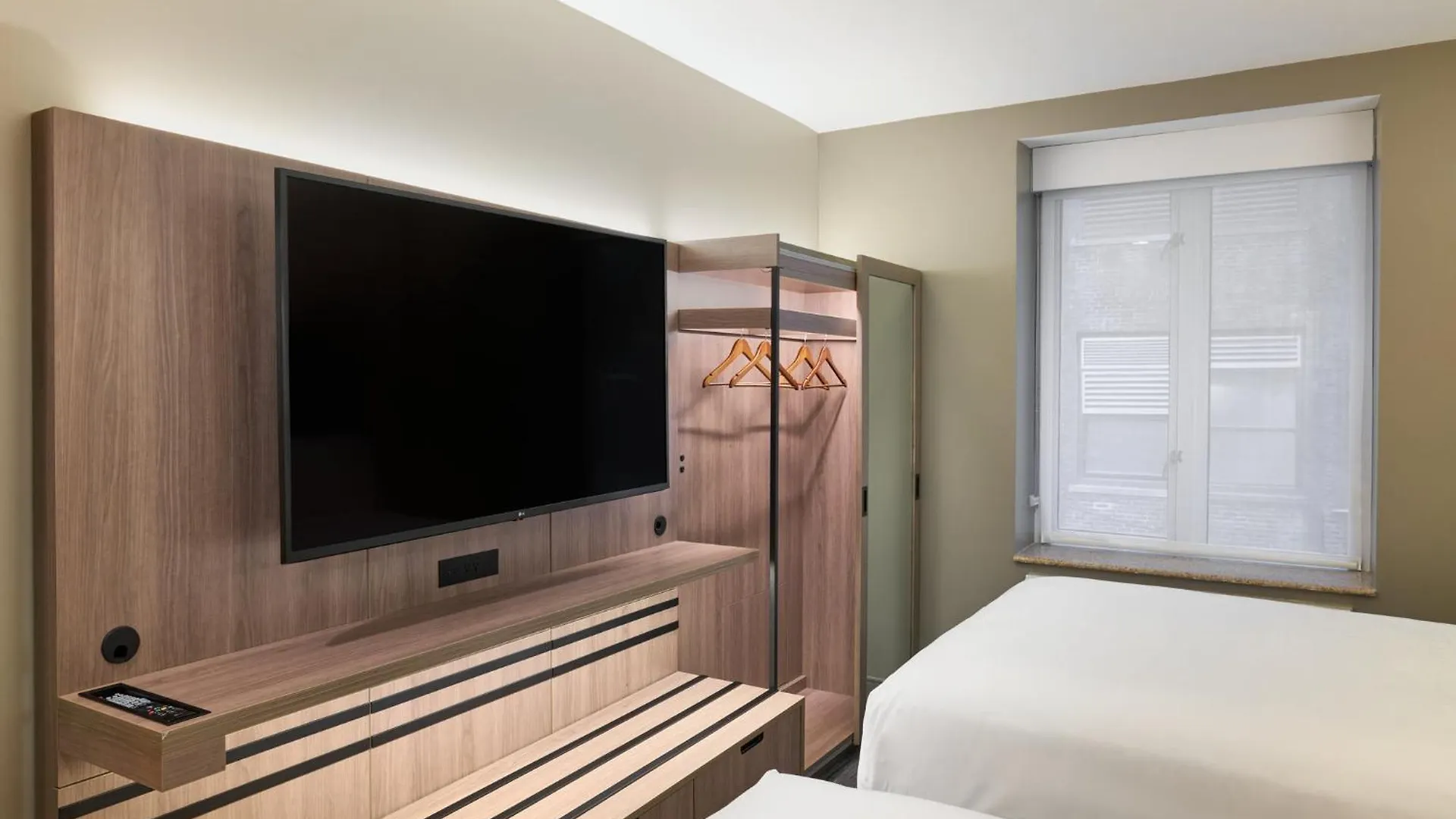 Holiday Inn Express New York City Chelsea By Ihg 3*,  United States