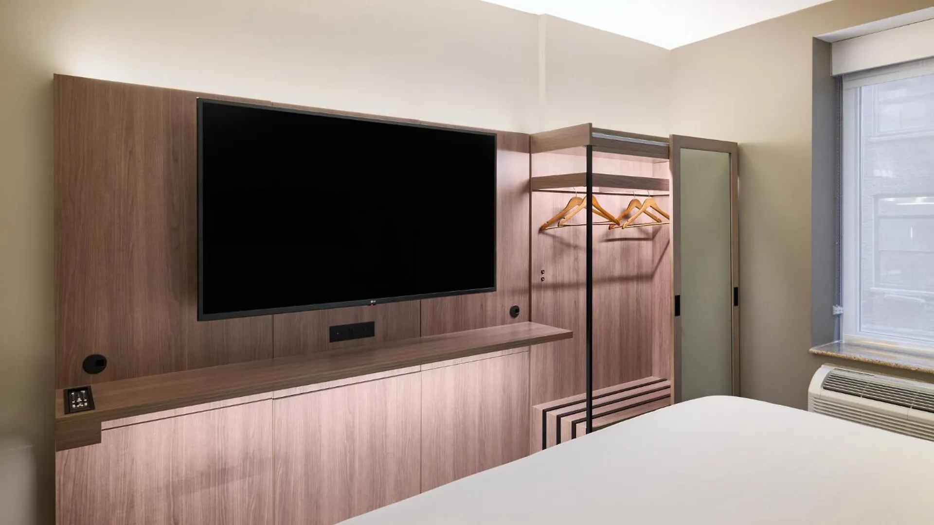 Holiday Inn Express New York City Chelsea By Ihg Hotel